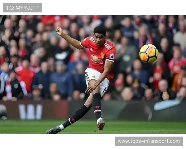 曼联边路突破回暖，拉什福德状态火热，拉什福德晒曼联训练照